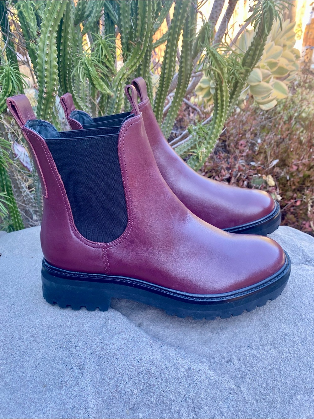 Everlane The Lug Chelsea Boot Women's Leather Ankle Chunky Sole